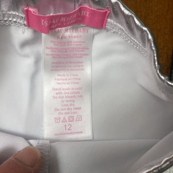 Isaac Mizrahi girls shirt & Pants set. Size 12 M PRICE IS NEGOTIABLE - Picture 5 of 6